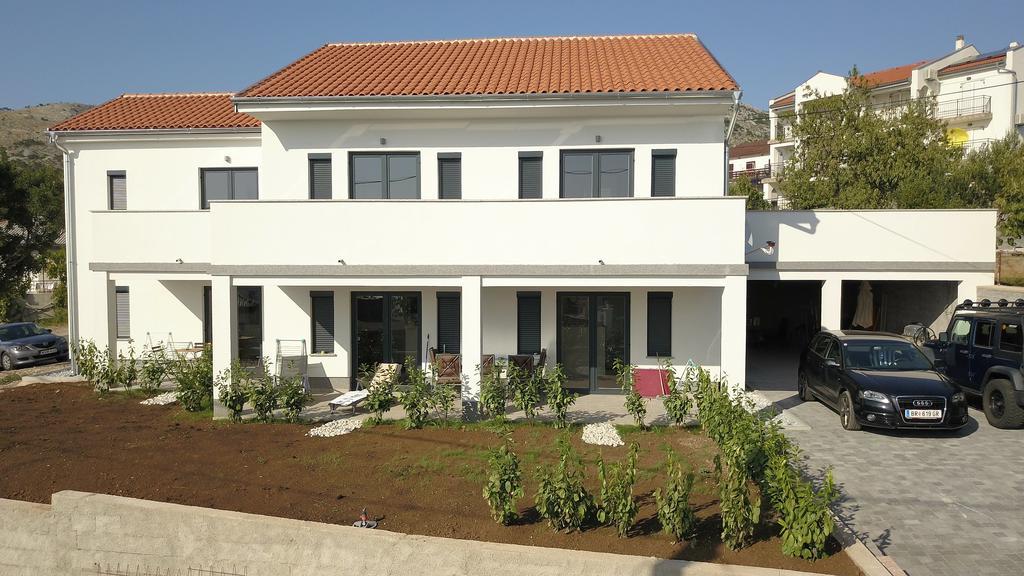 BC Eleven Appartement Senj  Buitenkant foto