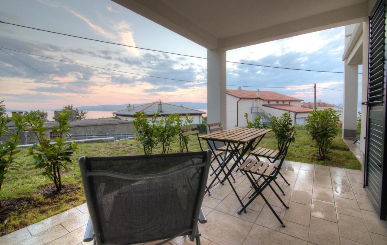 BC Eleven Appartement Senj  Buitenkant foto