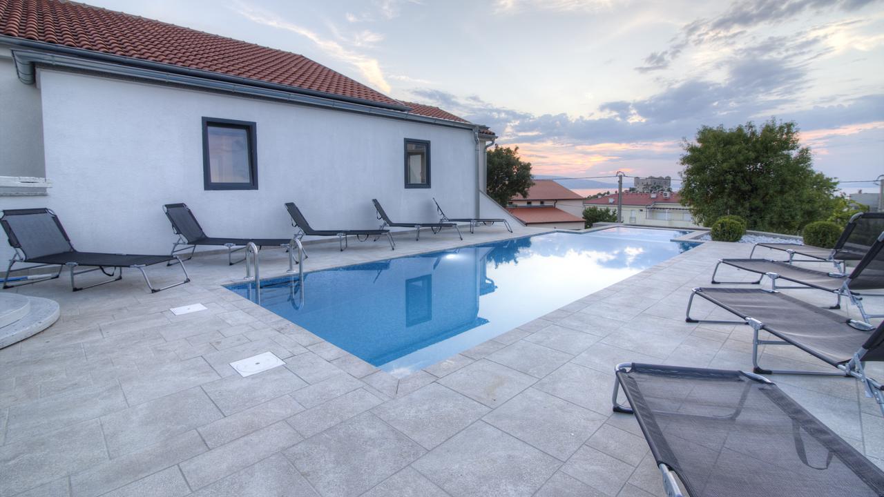 BC Eleven Appartement Senj  Buitenkant foto