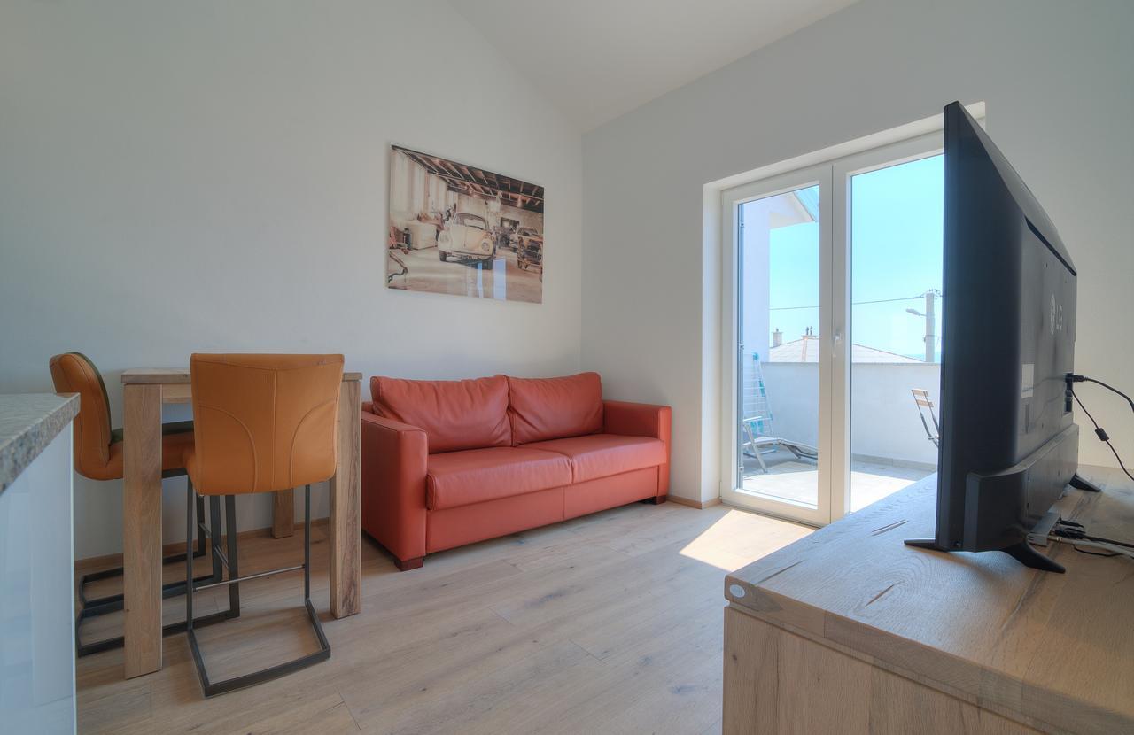 BC Eleven Appartement Senj  Buitenkant foto