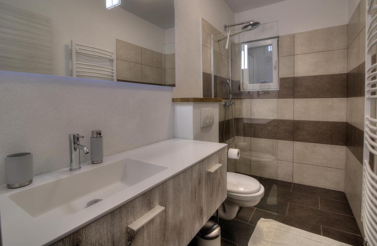 BC Eleven Appartement Senj  Buitenkant foto