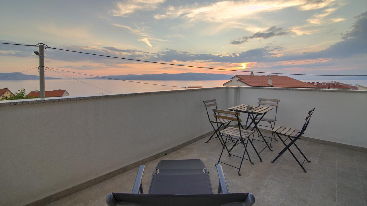 BC Eleven Appartement Senj  Buitenkant foto