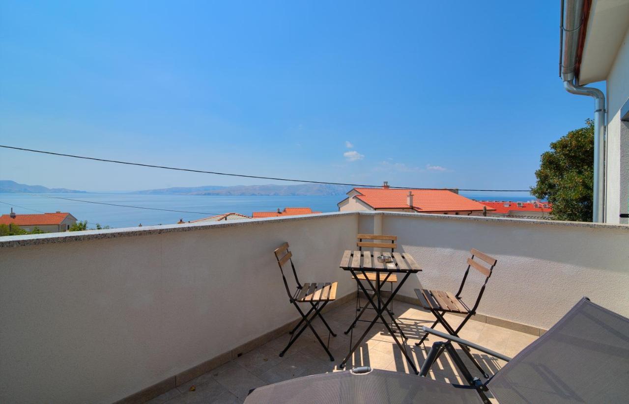 BC Eleven Appartement Senj  Buitenkant foto